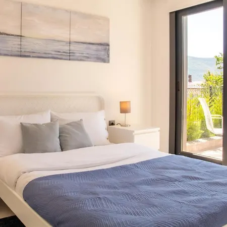 Apartment Nature View Flat With Garden In Urla *